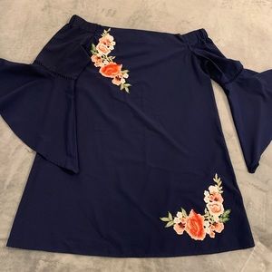 Dress with flowers